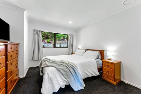 Photo of property in 257 Kaipara Road, Papakura, 2582