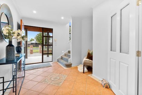 Photo of property in 1 Armagh Road, Blockhouse Bay, Auckland, 0600