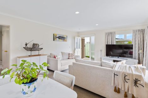 Photo of property in 11a Riverside Road, Orewa, 0931
