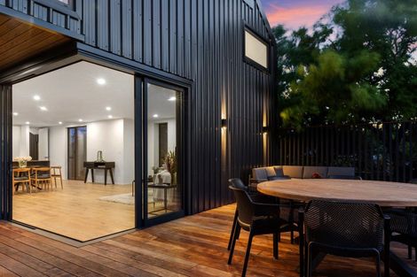 Photo of property in 53 Kings Avenue, Waikuku Beach, 7402