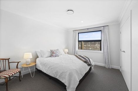 Photo of property in 8 Goldstone Place, Omokoroa, 3114