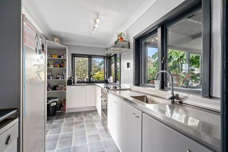 Photo of property in 10 Campbell Street, Leamington, Cambridge, 3432