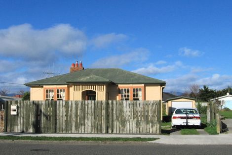 Photo of property in 273a Rangiuru Road, Otaki, 5512