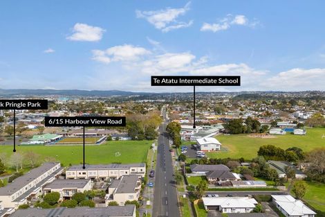 Photo of property in 6/15 Harbour View Road, Te Atatu Peninsula, Auckland, 0610