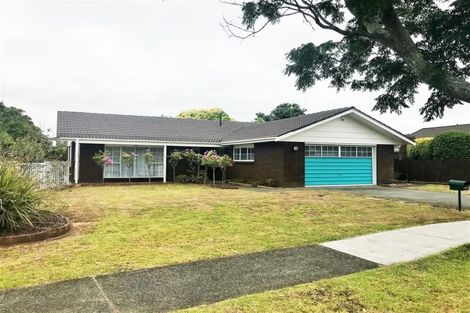 Photo of property in 185 Walter Strevens Drive, Conifer Grove, Takanini, 2112