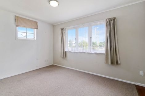 Photo of property in 37 Fairview Road, Western Heights, Rotorua, 3015