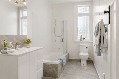 Photo of property in 154 Balmoral Road, Mount Eden, Auckland, 1024