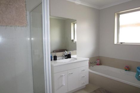 Photo of property in 9 Edward Street, Grandview Heights, Hamilton, 3200