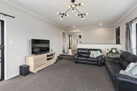 Photo of property in 12 Te Kama Street, Levin, 5510