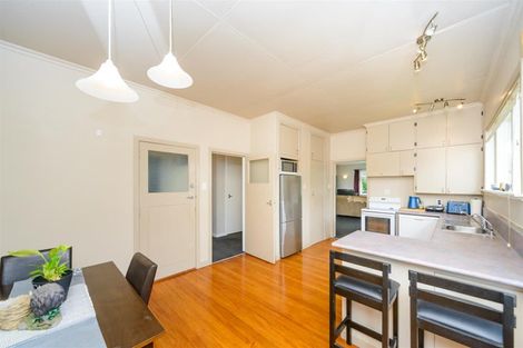 Photo of property in 15 Maunder Street, Marton, 4710