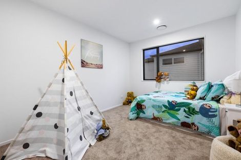 Photo of property in 19 Kearns Drive, Hobsonville, Auckland, 0616