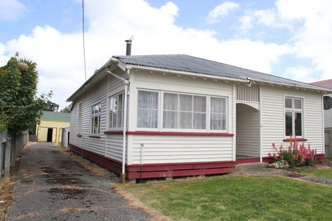 Photo of property in 19 Orawia Road, Tuatapere, 9620