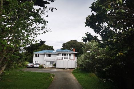 Photo of property in 3 Longburn Road, Henderson, Auckland, 0610