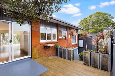 Photo of property in 2/14 Rangitira Avenue, Takapuna, Auckland, 0622