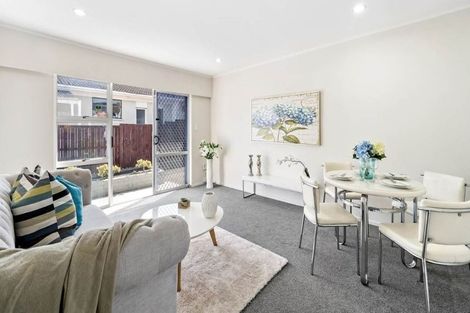 Photo of property in 1/19 Fortunes Road, Half Moon Bay, Auckland, 2012