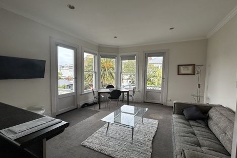 Photo of property in 1/10 Hobson Crescent, Thorndon, Wellington, 6011