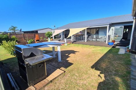 Photo of property in 105 Nikau Close, Matarangi, Whitianga, 3592