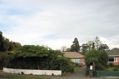 Photo of property in 71 Yaldhurst Road, Sockburn, Christchurch, 8042