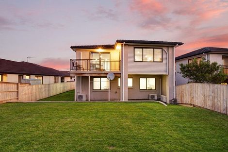Photo of property in 15 The Rise, Gulf Harbour, Whangaparaoa, 0930