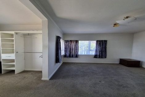 Photo of property in 49 Kiwi Esplanade, Mangere Bridge, Auckland, 2022