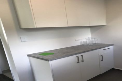 Photo of property in 70 Cutfield Road, New Plymouth, 4310