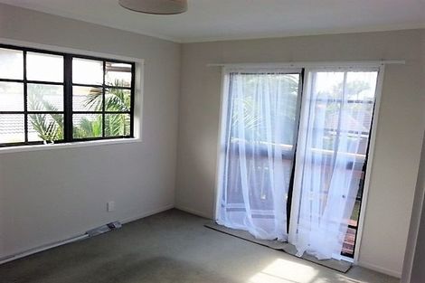 Photo of property in 3/31a Watson Place, Papatoetoe, Auckland, 2025