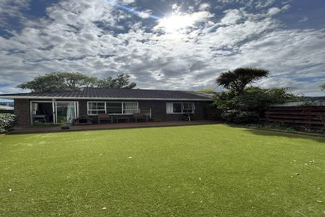 Photo of property in 2/8a Islington Street, Trentham, Upper Hutt, 5018