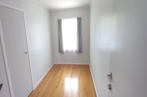 Photo of property in 512 Te Atatu Road, Te Atatu Peninsula, Auckland, 0610