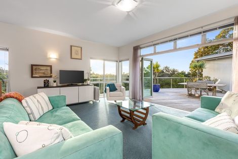Photo of property in 39 Albany Heights Road, Dairy Flat, Albany, 0792