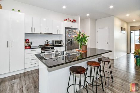 Photo of property in 13 Te Aparangi Crescent, Papakura, 2582