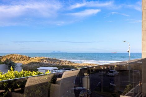 Photo of property in 2/415 Oceanbeach Road, Mount Maunganui, 3116