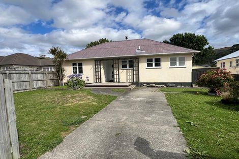 Photo of property in 1319 High Street, Taita, Lower Hutt, 5011
