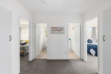 Photo of property in 2a Anzac Road, Otaki, 5512