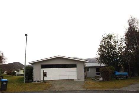 Photo of property in 6 Douglas Avenue, Arrowtown, 9302