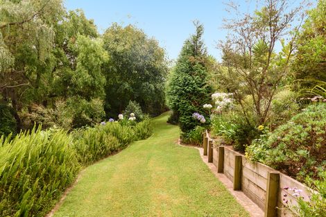 Photo of property in 9 Roger Guy Place, Welcome Bay, Tauranga, 3175