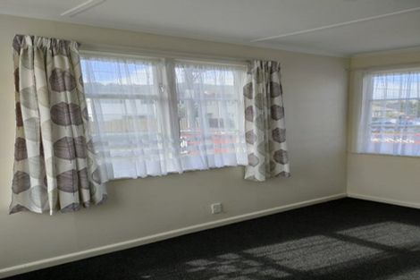 Photo of property in 37 Biddle Crescent, Taita, Lower Hutt, 5011