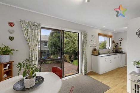 Photo of property in 2/24 Gadsby Street, Avalon, Lower Hutt, 5011