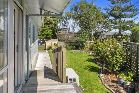 Photo of property in 591 Pukehina Parade, Pukehina, Te Puke, 3189