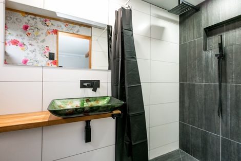 Photo of property in 55c Palmerston Road, Havelock North, 4130