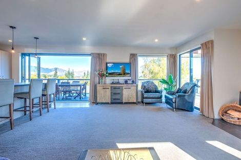 Photo of property in 5 Bellbird Place, Hanmer Springs, 7334