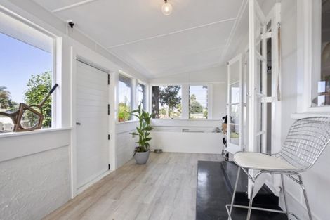 Photo of property in 31 Athenree Road, Athenree, Katikati, 3177