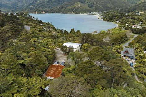 Photo of property in 30 Hope Drive, Okiwi Bay, 7193
