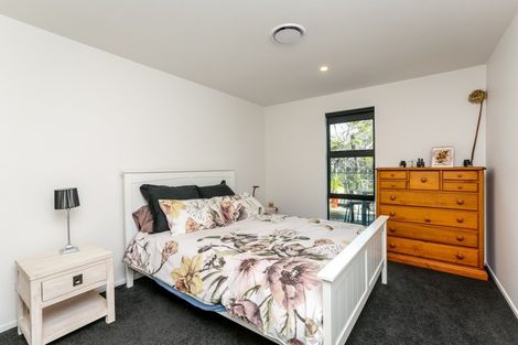 Photo of property in 12 Mackillop Way, Brooklands, New Plymouth, 4310