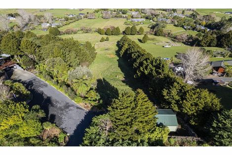 Photo of property in 6 Sylvia Lane, Maunu, 0110