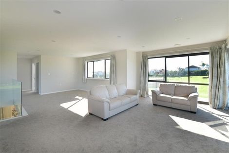 Photo of property in 347 Pinecrest Drive, Gulf Harbour, Whangaparaoa, 0930