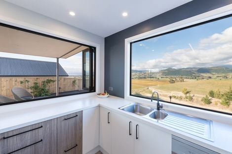 Photo of property in 47 Katania Heights, Brightwater, 7022