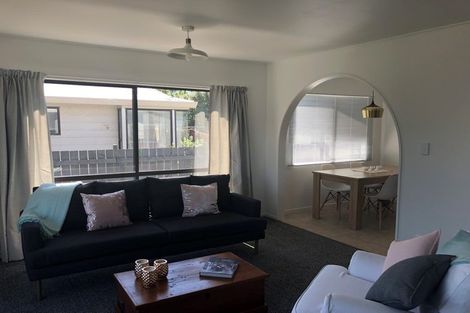 Photo of property in 228 Gravatt Road, Papamoa Beach, Papamoa, 3118