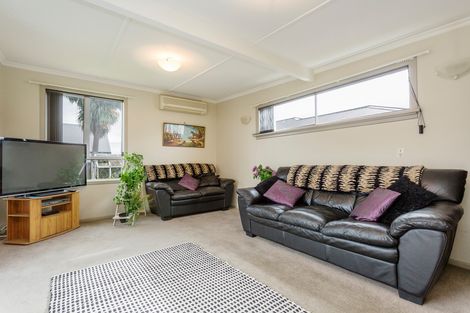 Photo of property in 210 Gordon Road, Mosgiel, 9024