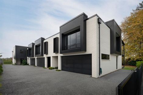 Photo of property in 2/21 Manning Street, Hamilton Central, Hamilton, 3204