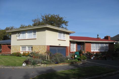 Photo of property in 15 Tuirau Place, Ilam, Christchurch, 8041